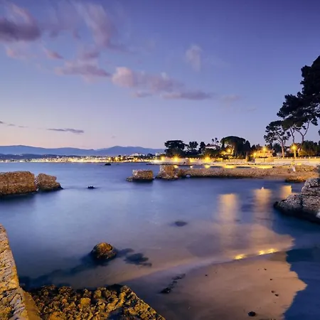 公寓 Juan Les Pins Joli T2 Parking Inclus!