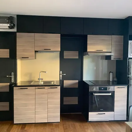 Apartment Juan Les Pins Joli T2 Parking Inclus! Antibes