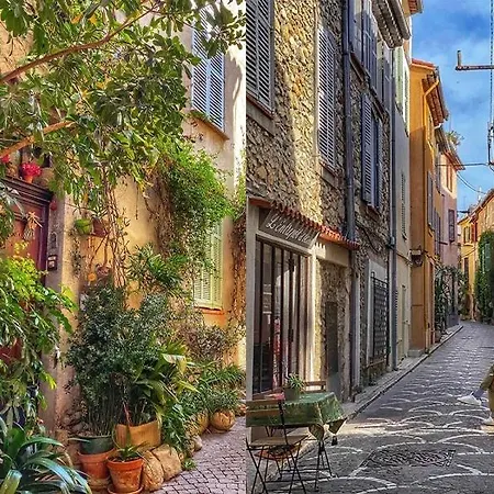 Juan Les Pins Joli T2 Parking Inclus! 公寓 昂蒂布